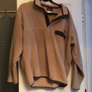 Beige Patagonia Synchilla Pullover